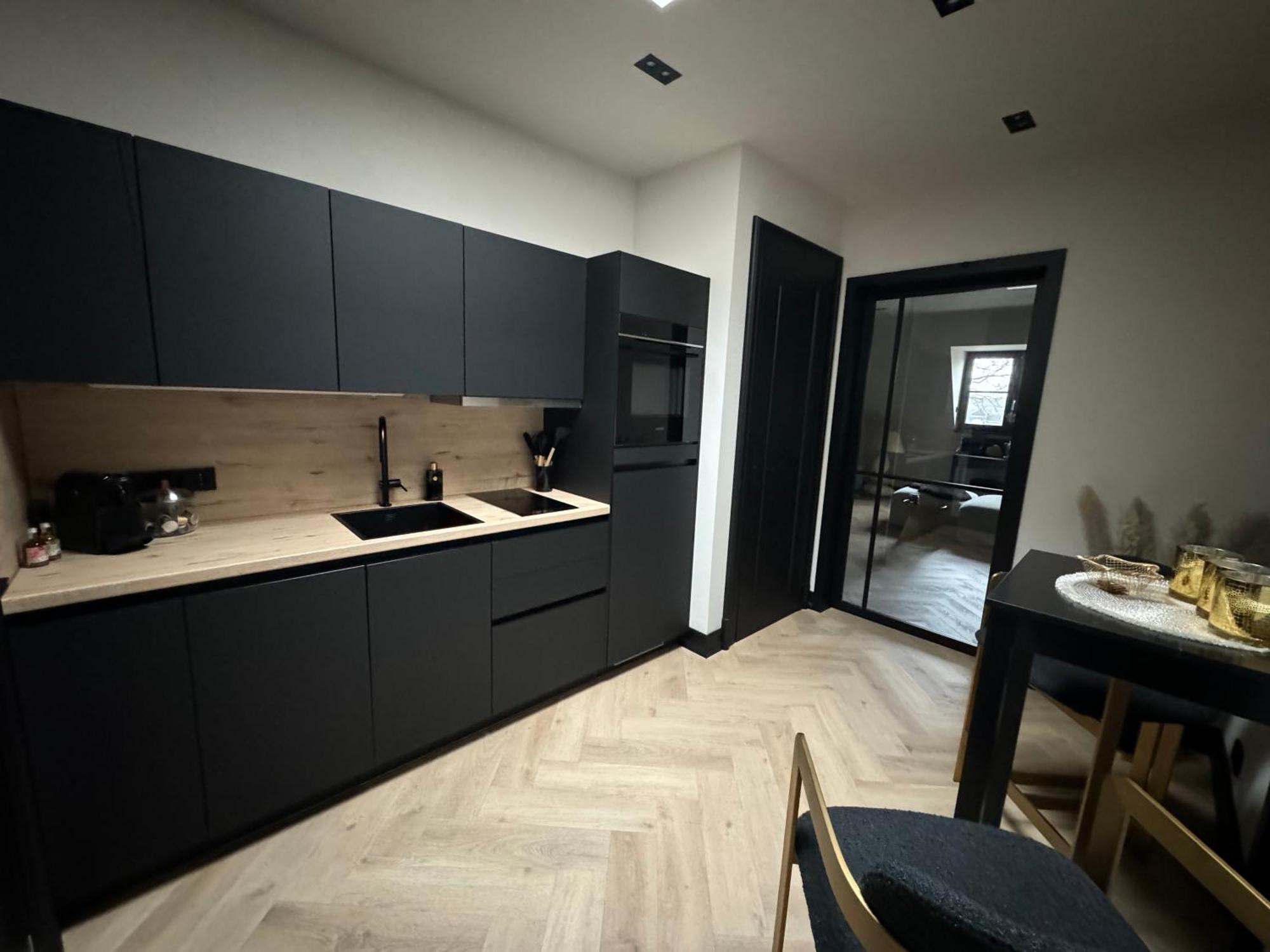 * Stadtvilla Plauen * * Aussergewoehnlich * 2 Zimmerwohnung * Zentrumsnah Экстерьер фото